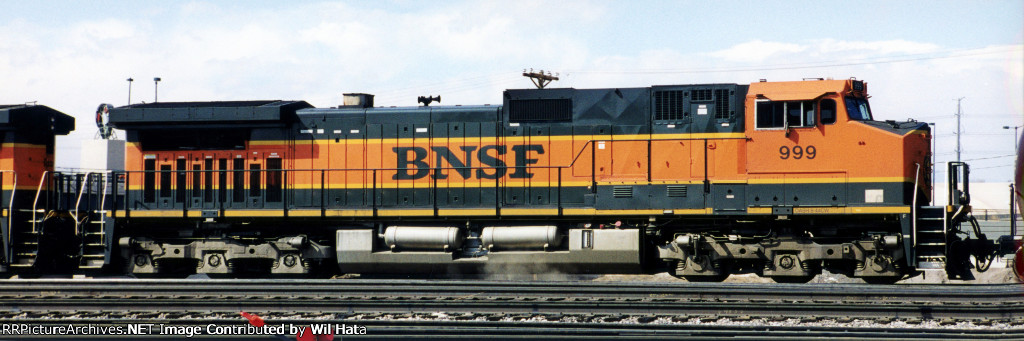 BNSF C44-9W 999